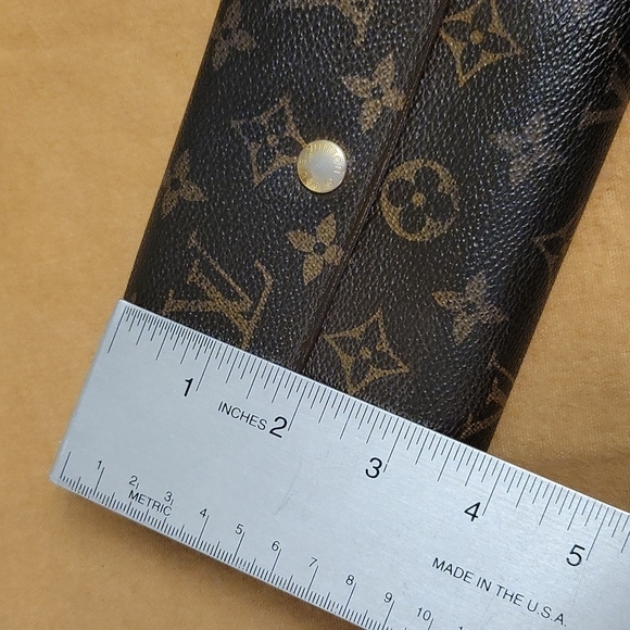 Louis Vuitton Medium Monogram wallet with card case (1) - Picture 14 of 17